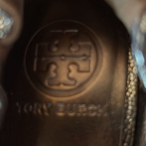 Gold Tory Burch flats in awesome condition - Picture 4 of 4